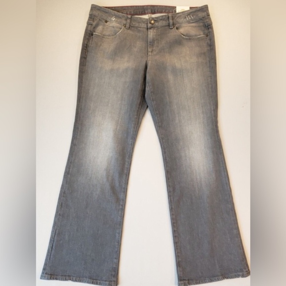 Talbots Woman Grey Lightly Distressed Signature Bootcut Jeans Size‎ 18W NWT